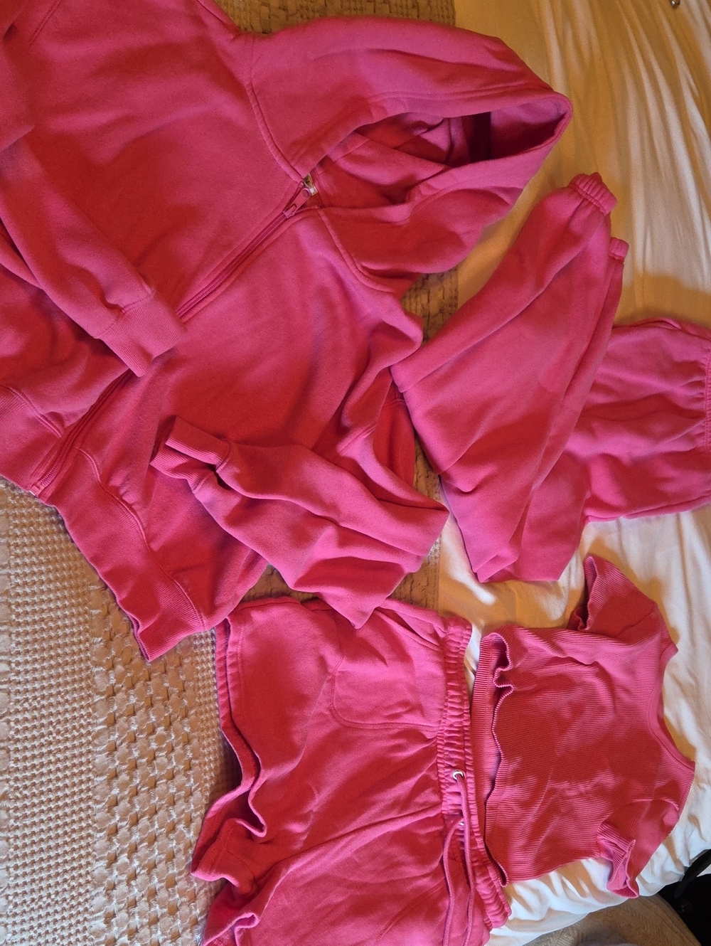 Women's Hot Pink Lounge Hoodie & Shorts Set xl